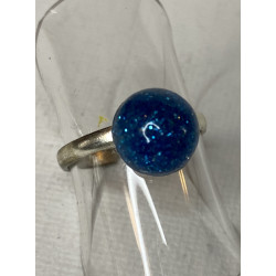 Bague ronde résine boule bleue pailletée