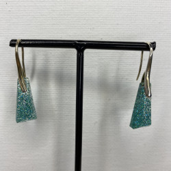 Boucles d'oreilles crochet en résine